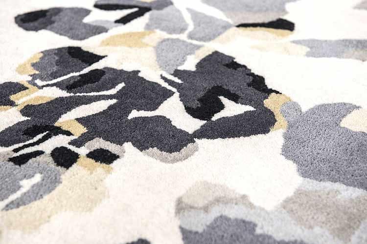 Esarosa  Handtufted Rug