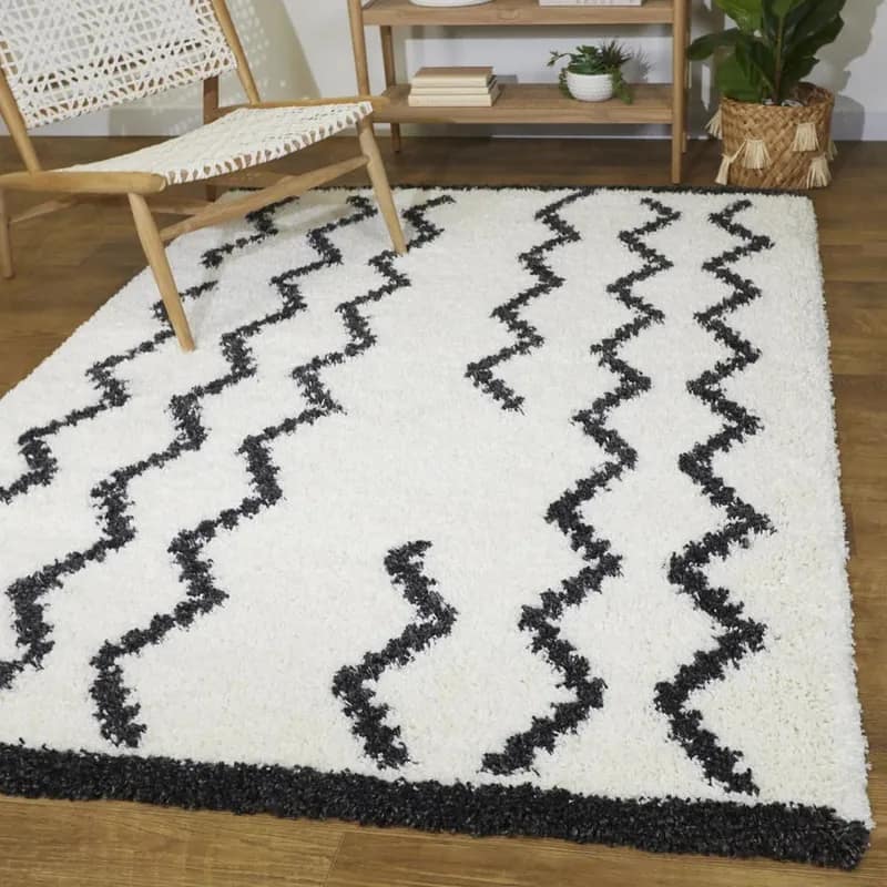 Hamilton Chevron Shaggy Rug