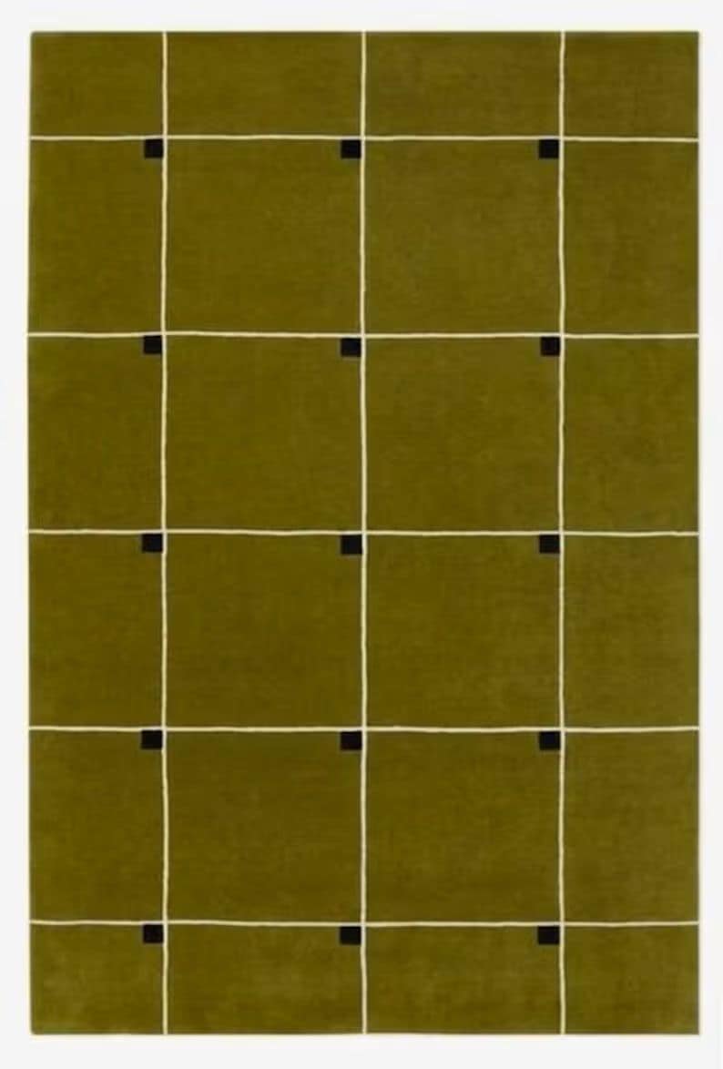 Grid Pattern Green Tufted Rug