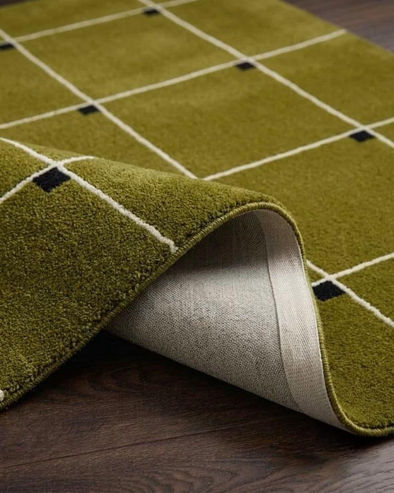 Grid Pattern Green Tufted Rug